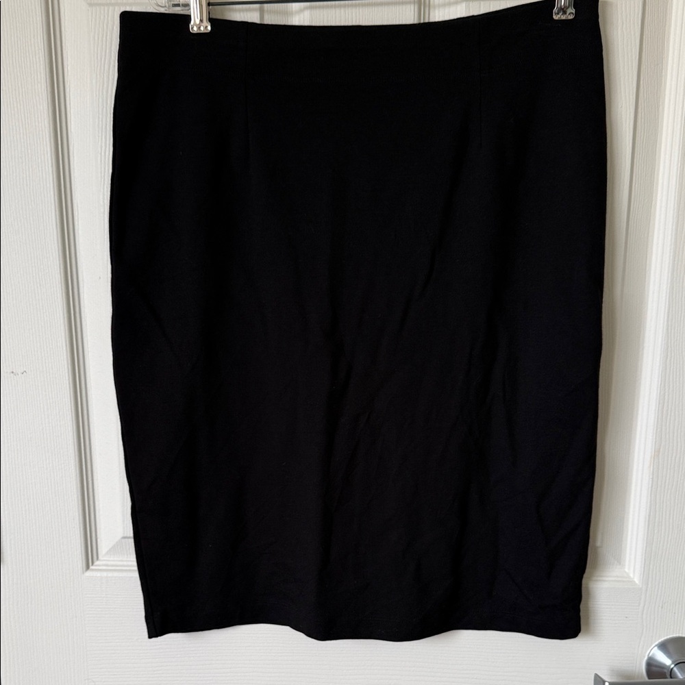 Eileen Fisher Classic Black Petite Large Pencil Skirt.